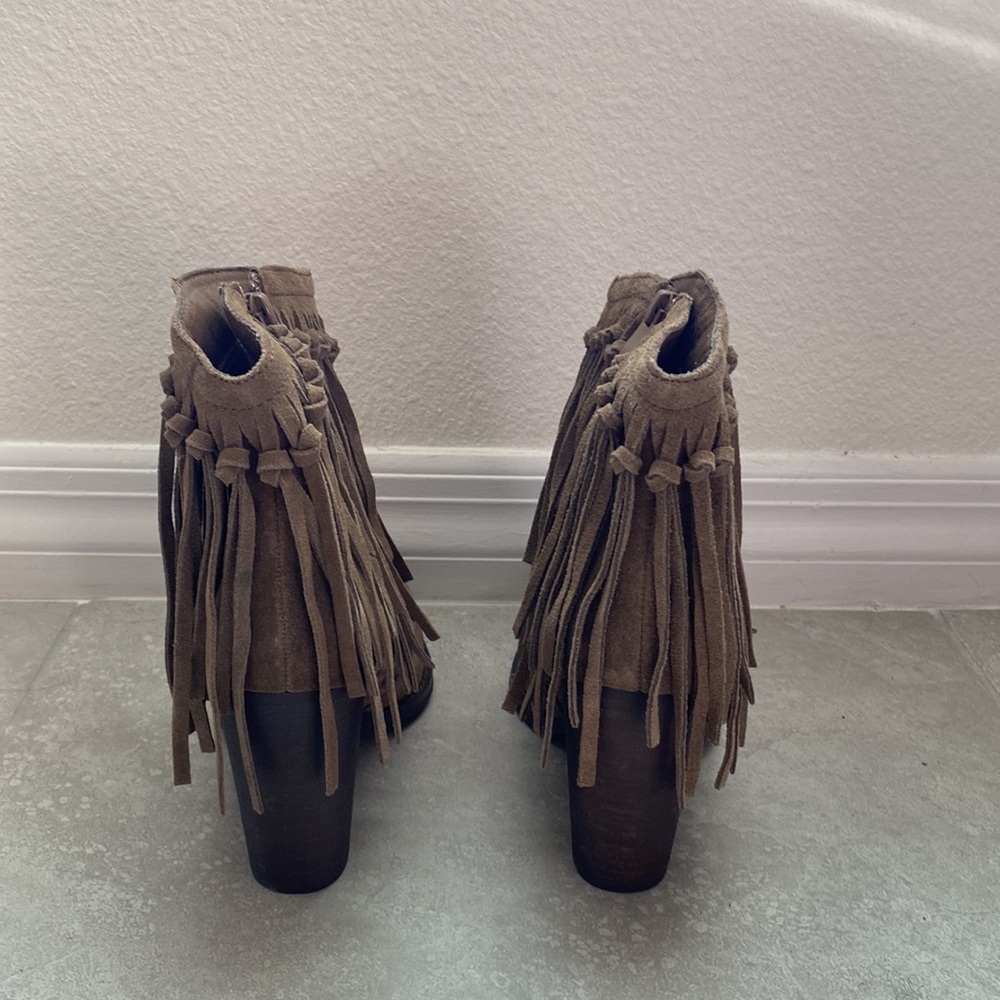 VERY VOLATILE LOS ANGELES SUEDE BOOTS SIZE 8.5 M - Picture 4 of 6